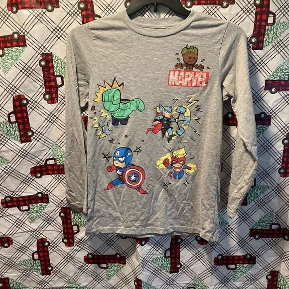 Marvel long sleeve T-shirt Childs XL - Picture 1 of 3